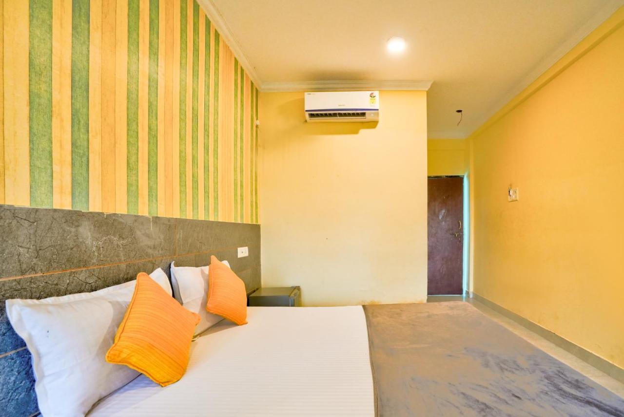 Swastic Hotel At Calangute Goa Esterno foto